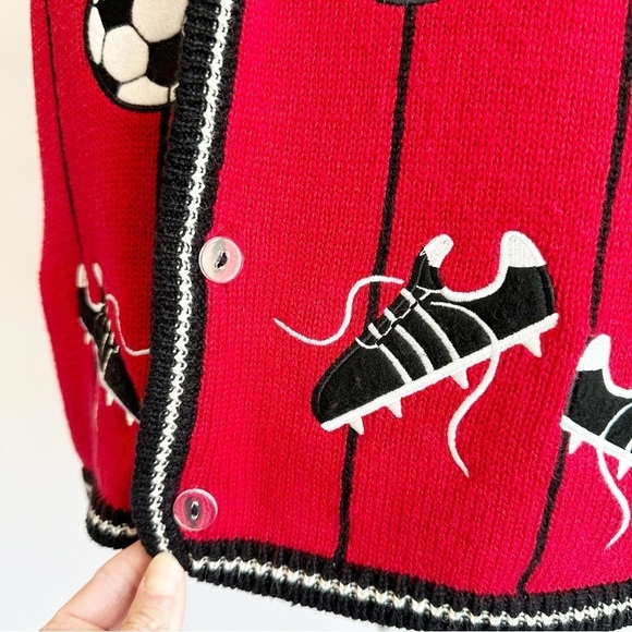Vintage Mandal Bay Soccer Mom Novelty Button Red V-Neck Knit Sweater Vest Large - Picture 6 of 15